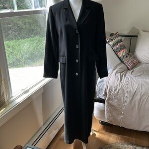 Gallery Black Overcoat Size 8 Stunning!